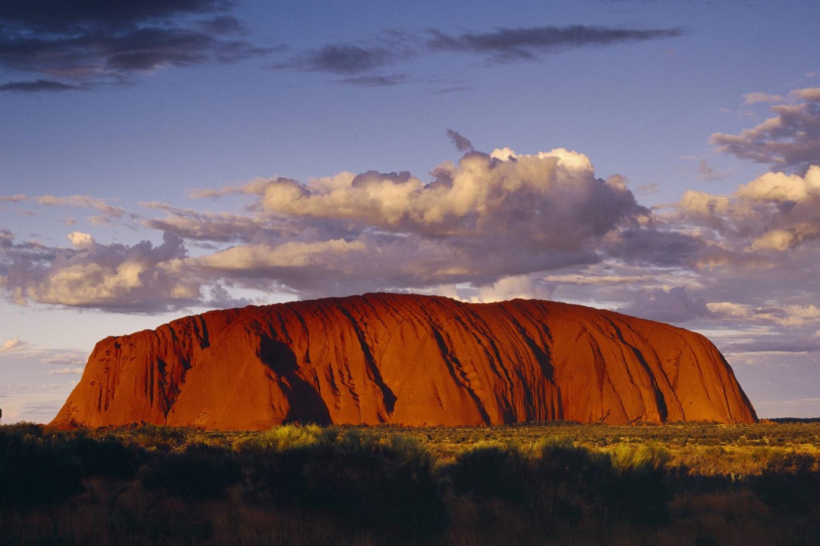 Der weltberühmte Ayers Rock zählt zu den Inselbergen.