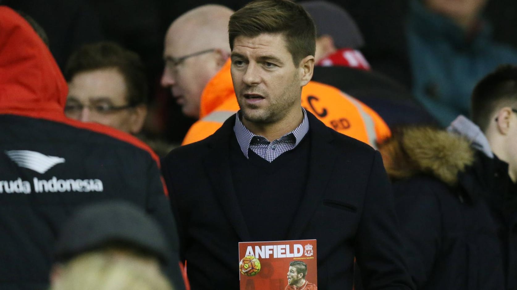 Reds-Legende Steven Gerrard hält sich zurzeit beim FC Liverpool fit. Reds-Legende Steven Gerrard hält sich zurzeit beim FC Liverpool fit.