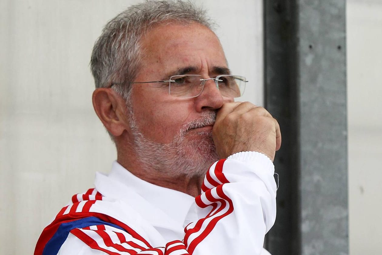 Gerd Müller in seiner Zeit als Jugendtrainer des FC Bayern.