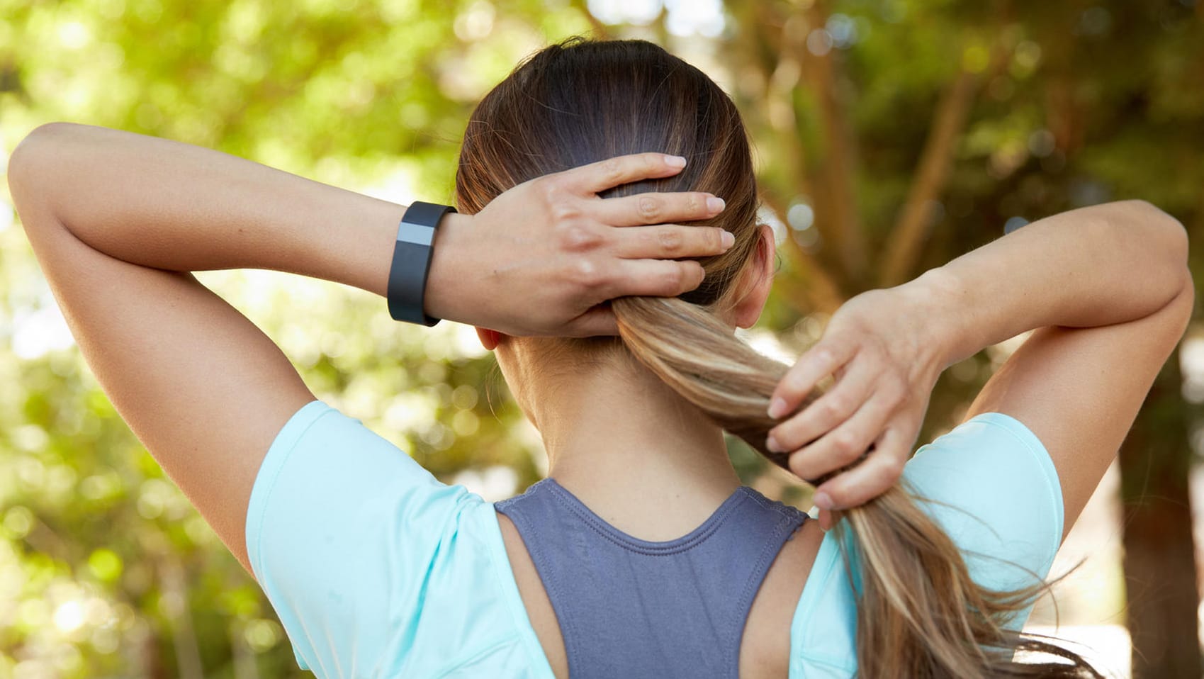 Fitnessarmbänder sollen am besten rund um die Uhr getragen werden.