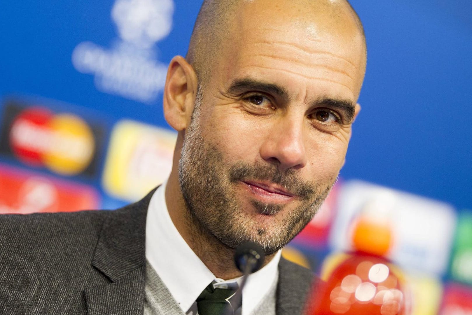 Pep Guardiola lässt sich seinen Job bei Manchester City offenbar fürstlich bezahlen.
