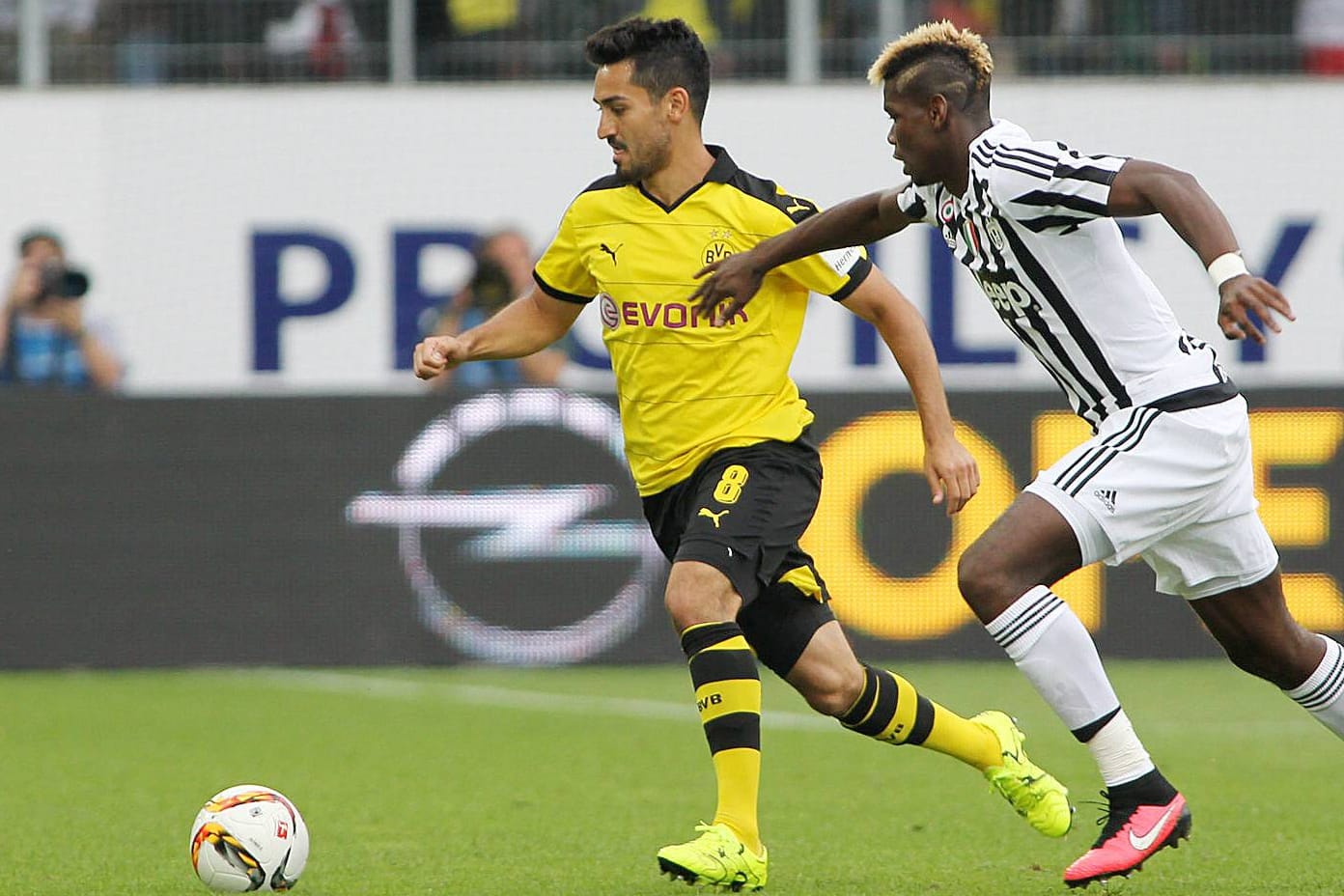 Bald im selben Team? Dortmunds Ilkay Gündogan (li.) und Paul Pogba von Juventus Turin.