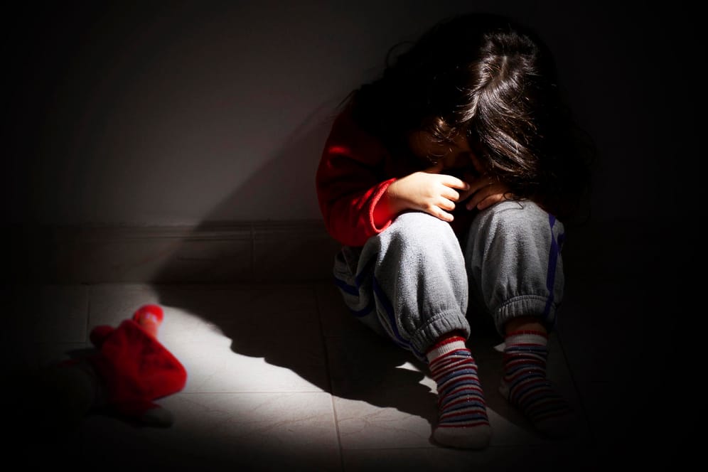 Kindstötung und Kindesmisshandlung: Täter stammen in den meisten Fällen aus der Familie.