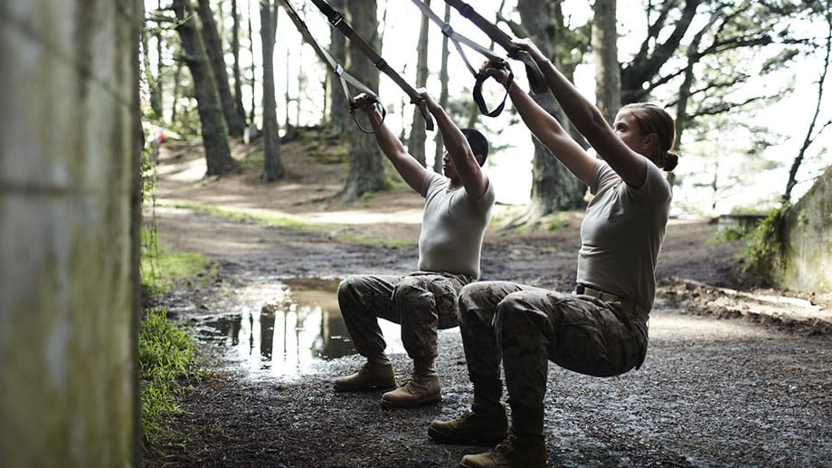 Bis heute werden seine Slings von den US Navy Seals beim Training genutzt.