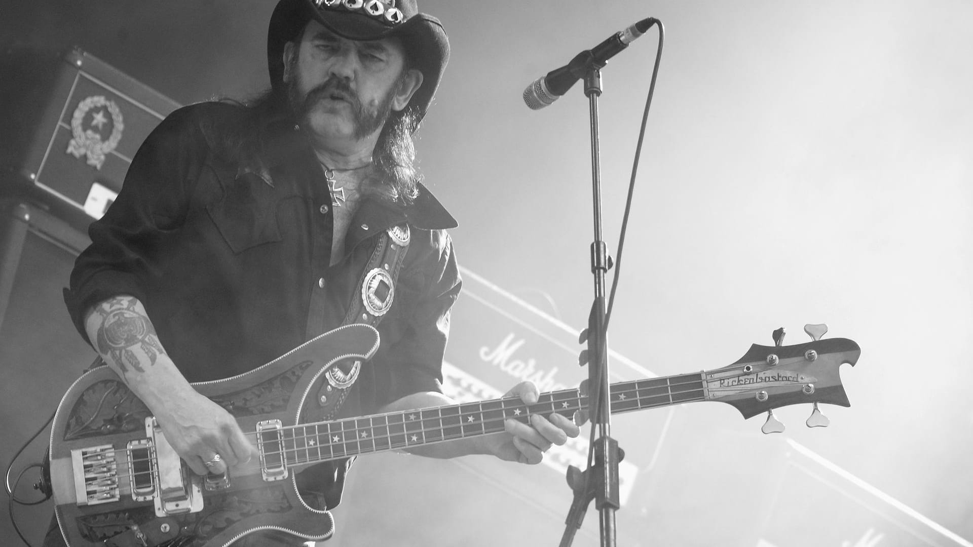 Ian Fraser "Lemmy" Kilmister, Kopf der Hardrock-Band Motörhead, starb am 28. Dezember 2015 an den Folgen eines Krebsleidens. Der Brite wurde 70 Jahre alt.