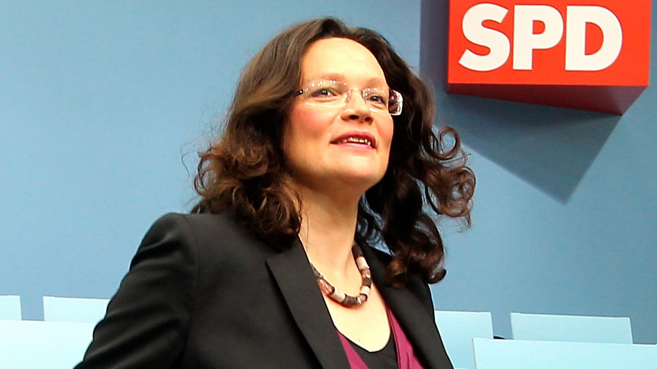 Andrea Nahles geht von einer baldigen Erhöhung des Mindestlohns aus.