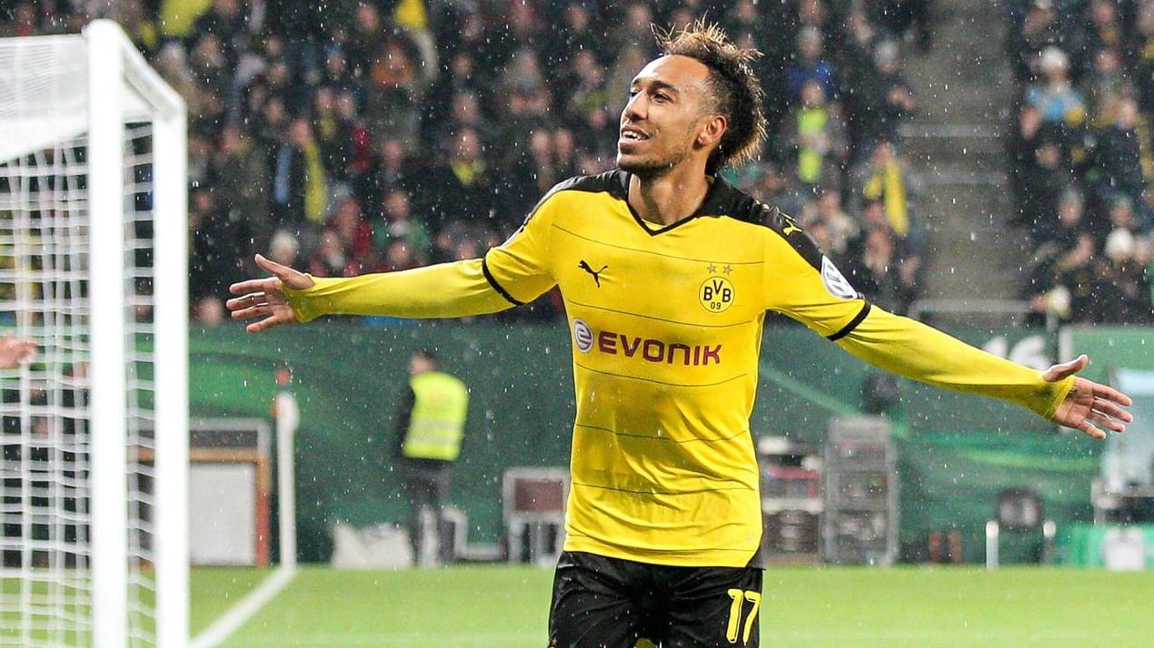 Pierre Emerick Aubameyang führt mit 18 Toren die Bundesliga-Torschützenliste an. Pierre Emerick Aubameyang führt mit 18 Toren die Bundesliga-Torschützenliste an.