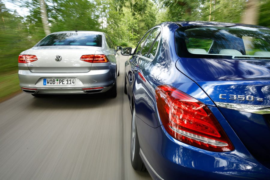 VW Passat GTE vs Mercedes C 350 e
