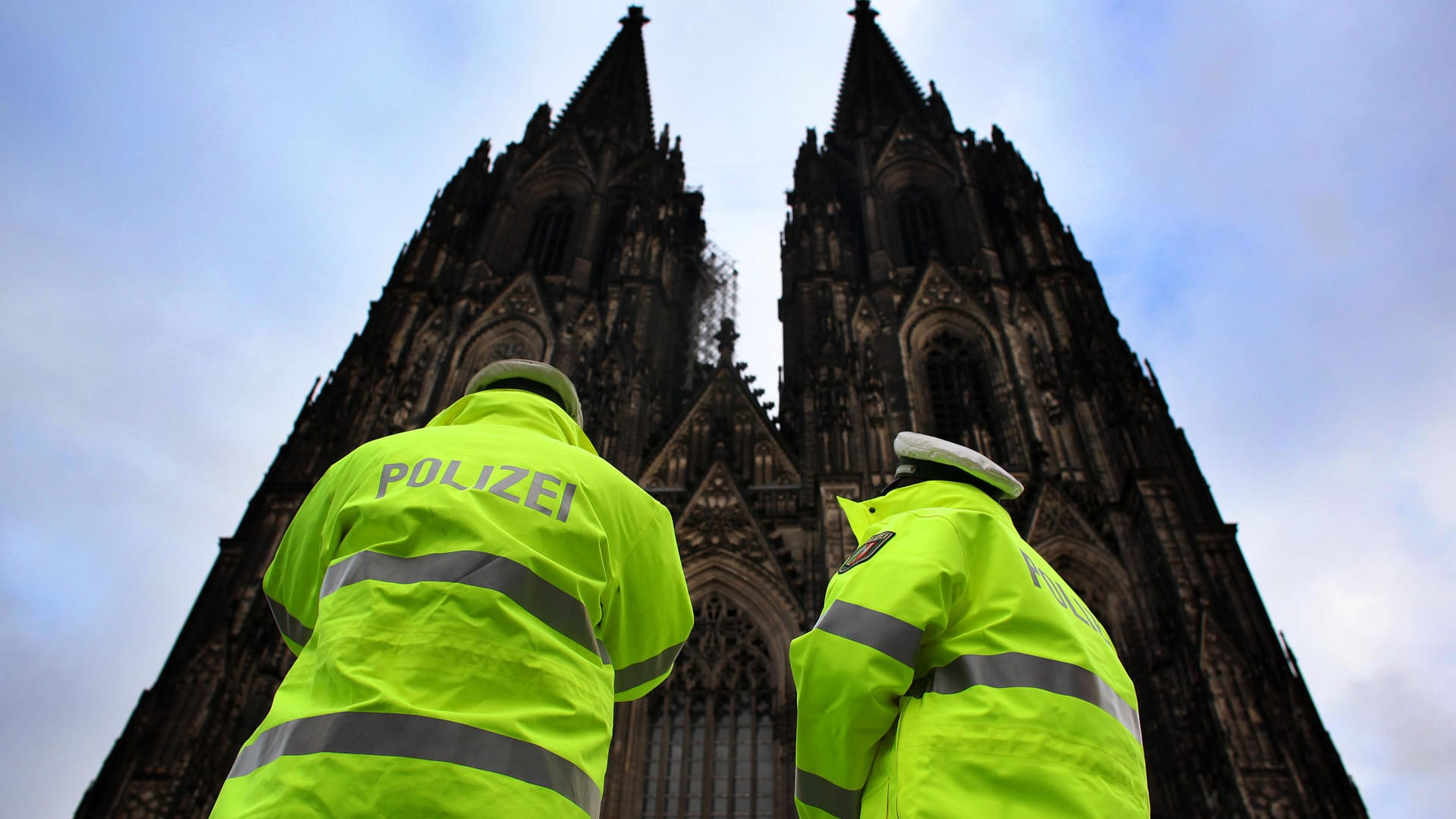 Die Kölner Polizei ist fassungslos nach den zahlreichen Übergriffen aus der Silvesternacht. Die Kölner Polizei ist fassungslos nach den zahlreichen Übergriffen aus der Silvesternacht.