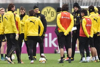 Bei Borussia Dortmund rollt der Ball wieder.