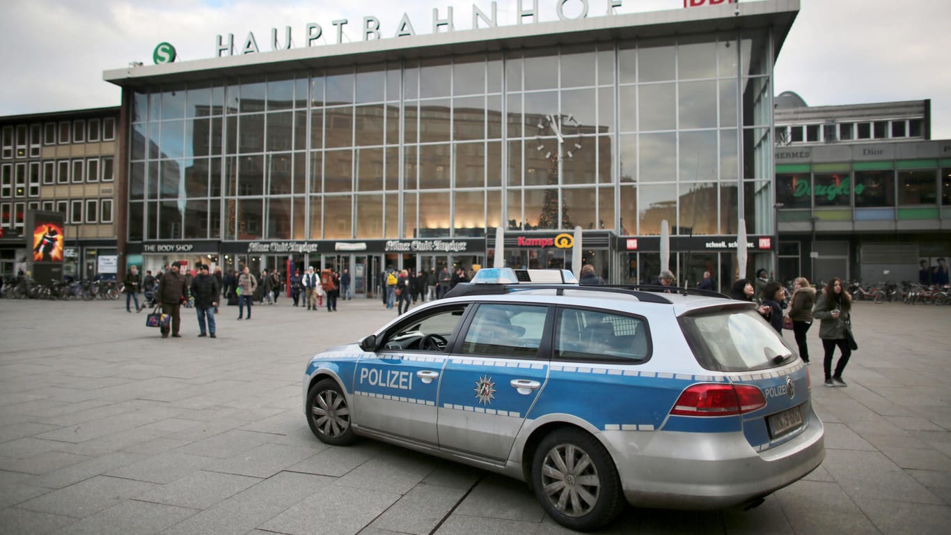 Zu unfassbaren Übergriffen kam es in der Silvesternacht am Kölner Hauptbahnhof.