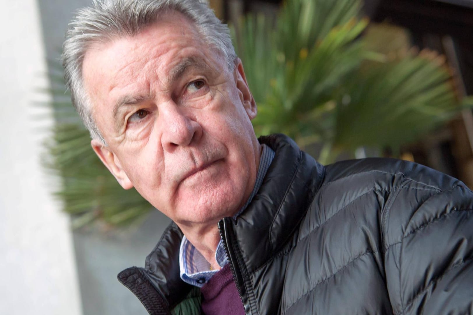 Ottmar Hitzfeld sieht Zinedine Zidanes Trainer-Engagement bei Real Madrid kritisch.