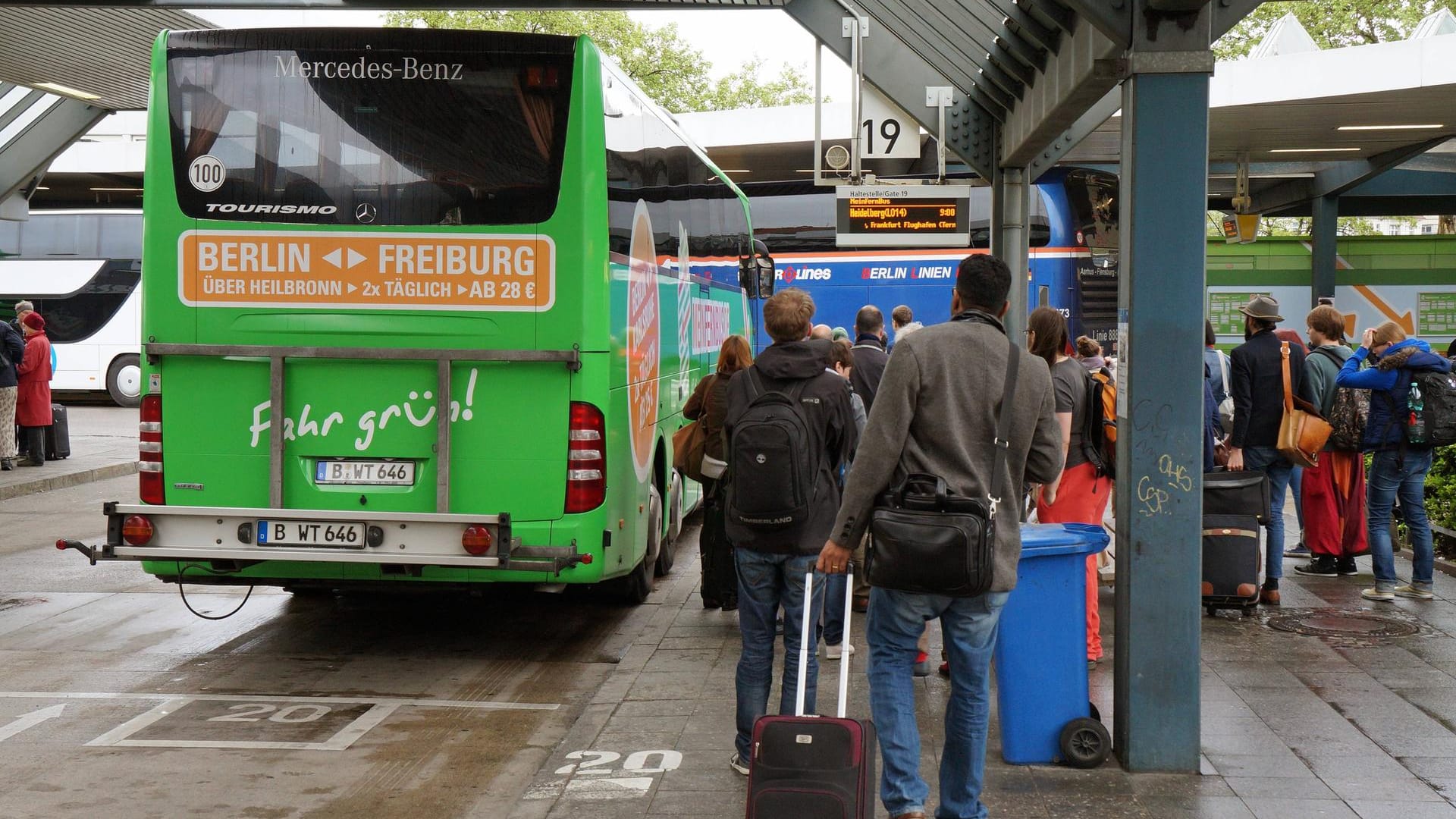 Fernbusreisen liegen im Trend.