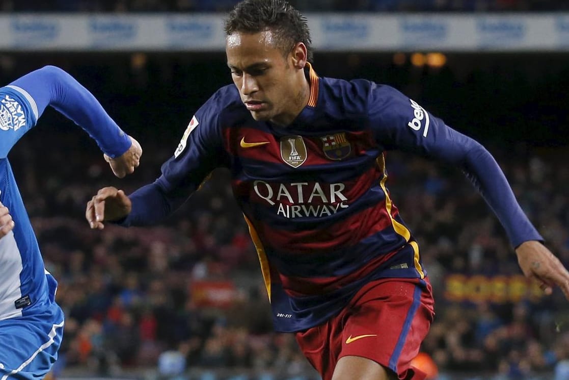 Barcelonas Neymar (re.) ist ins Visier der Staatsanwaltschaft geraten.