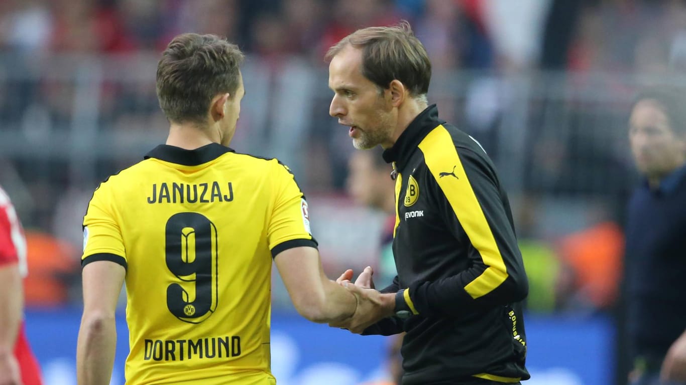 Dortmunds Trainer Thomas Tuchel und Adnan Januzaj.