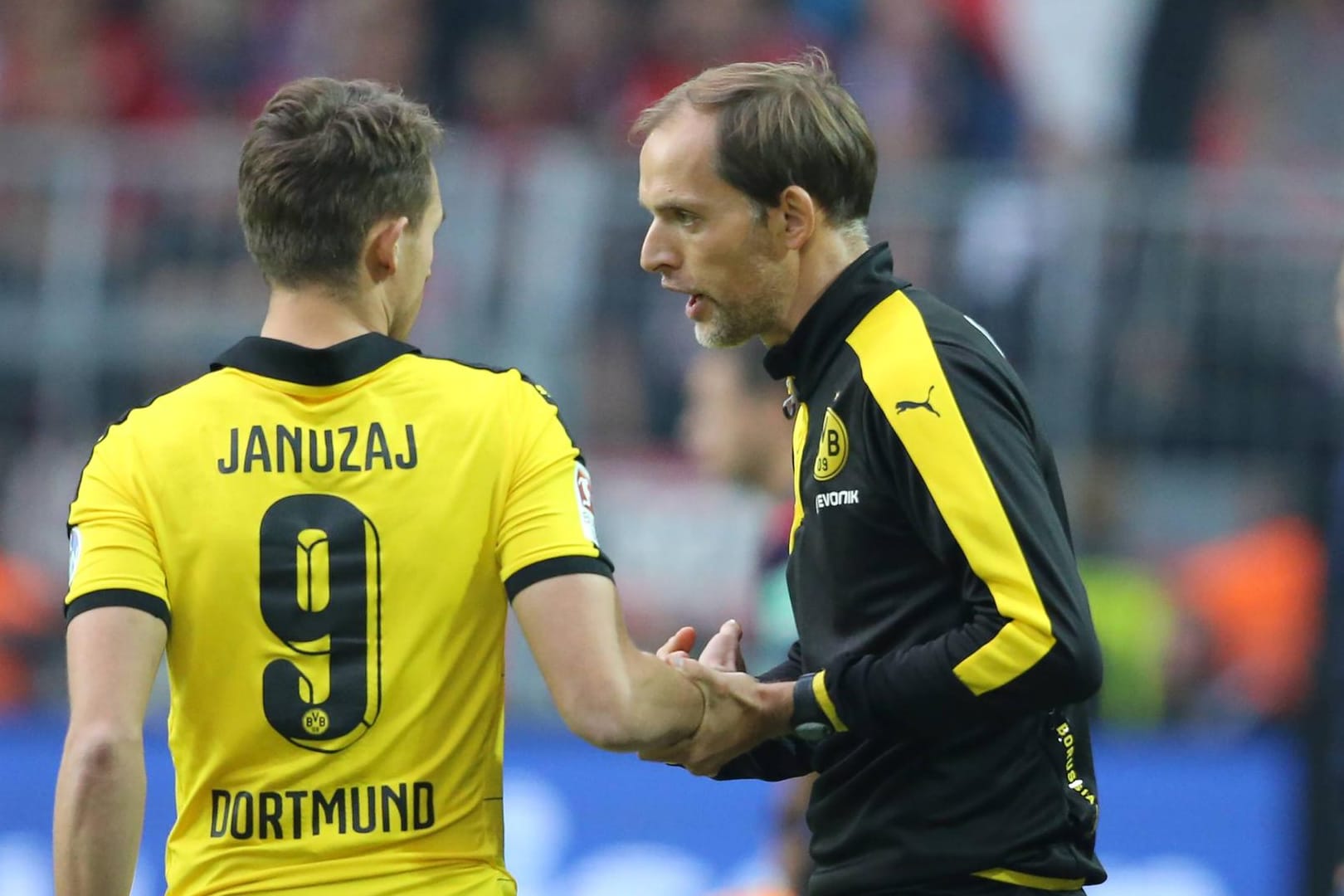 Dortmunds Trainer Thomas Tuchel und Adnan Januzaj.