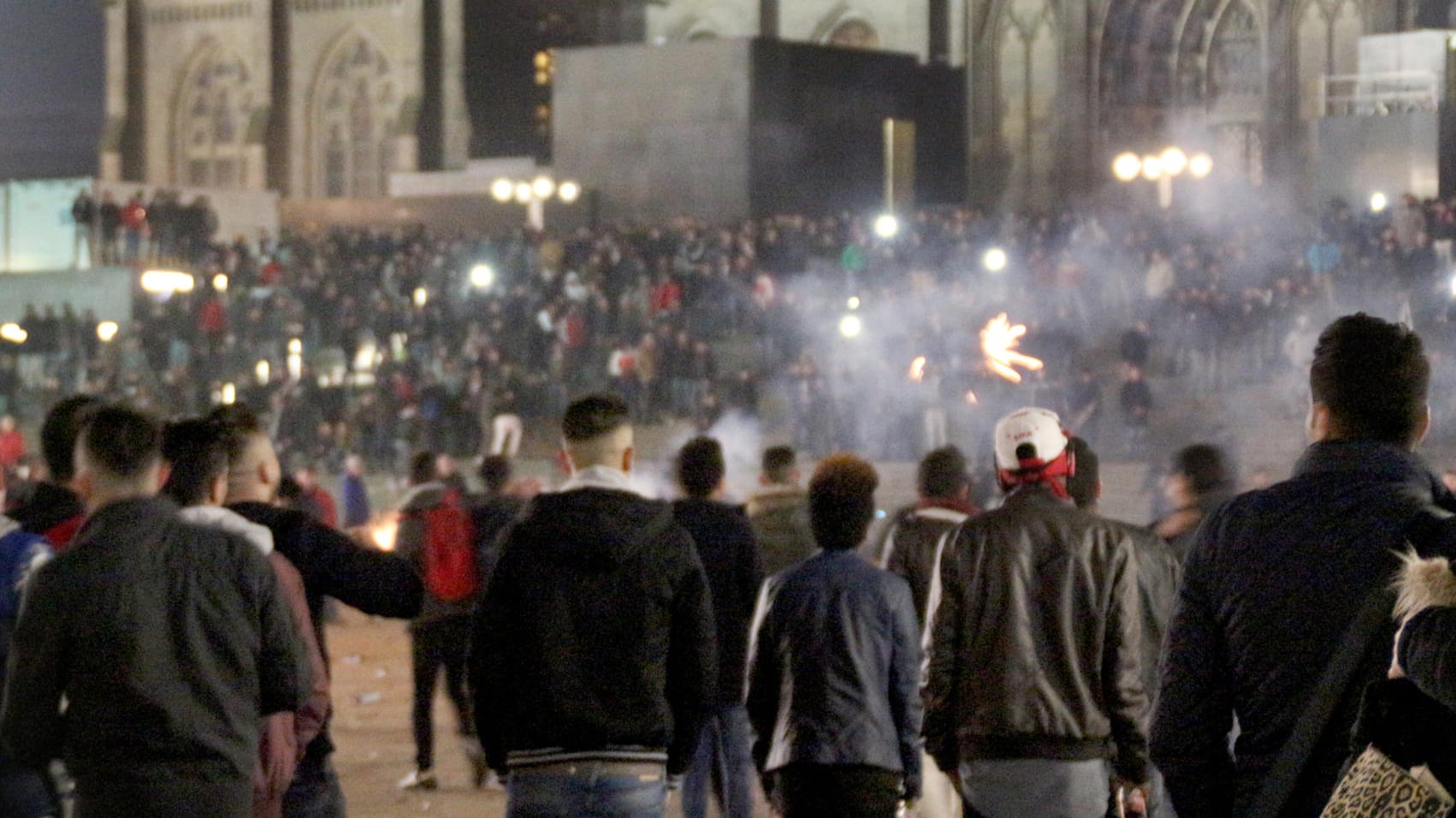 Silversternacht in Köln, Hamburg und Bielefeld: Immer mehr Strafanzeigen.