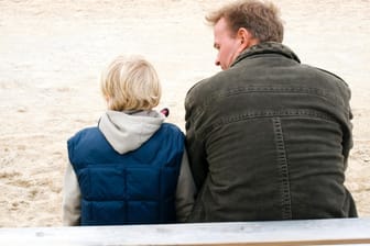 Umgangsrecht: Getrennte Väter haben ein Recht auf regelmäßigen Kontakt zu ihrem Kind.