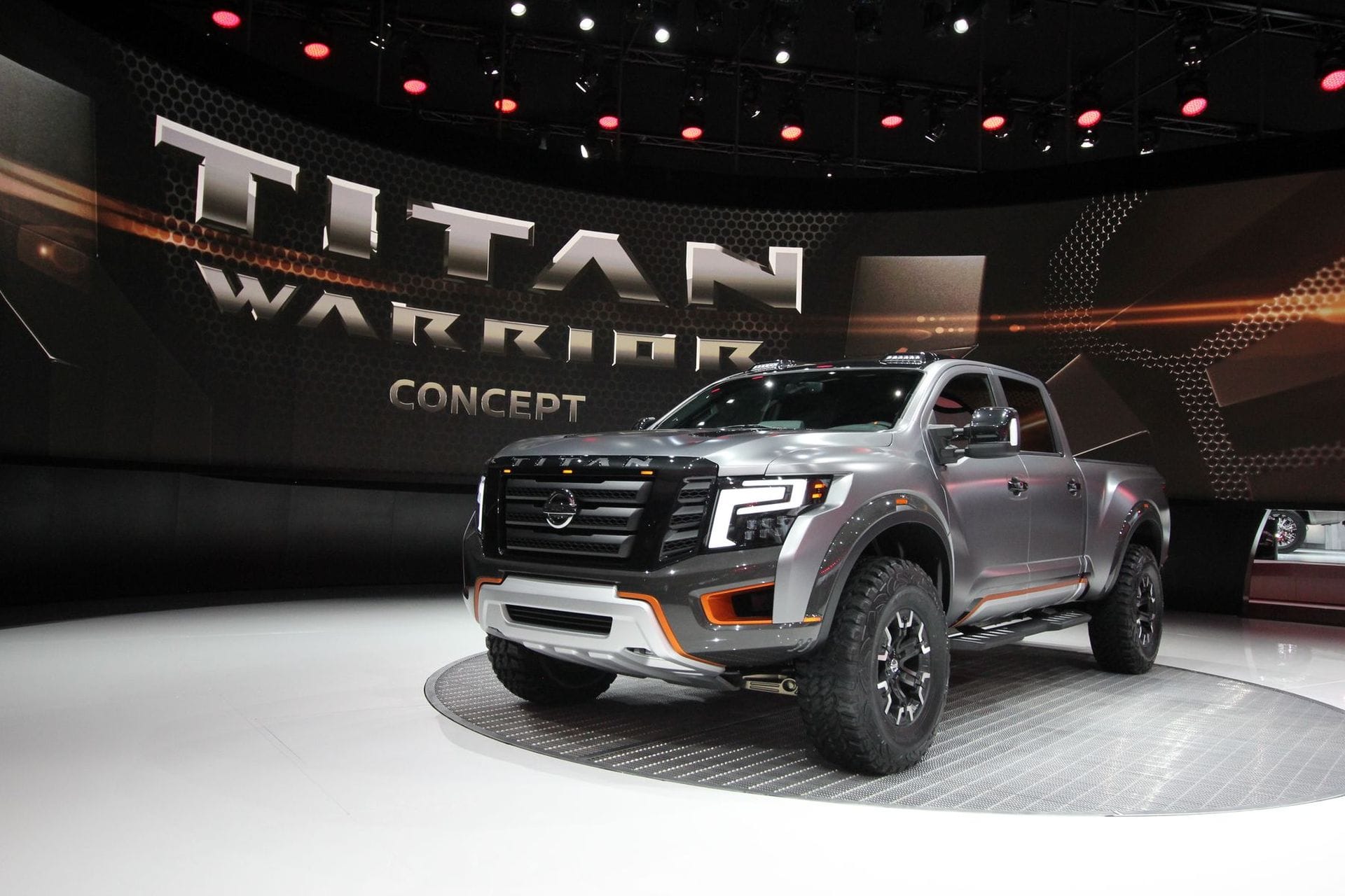 Das Nissan Titan Warrior Concept ist ein brachiales Monstrum von einem Fahrzeug.