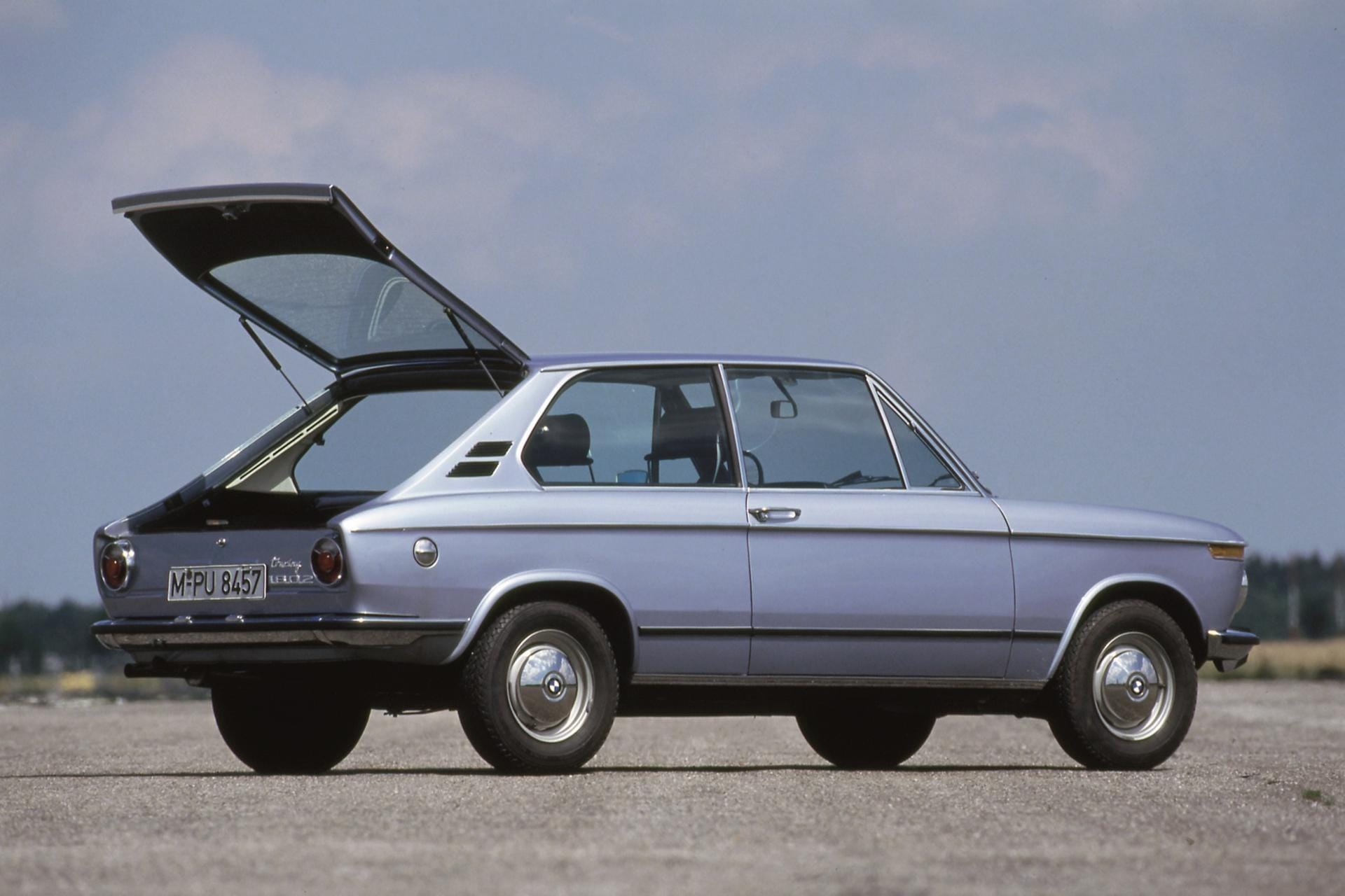 BMW bot bei den 02-Typen zahlreiche Varianten an, wie dieser BMW 1802 touring aus dem Jahr 1971.