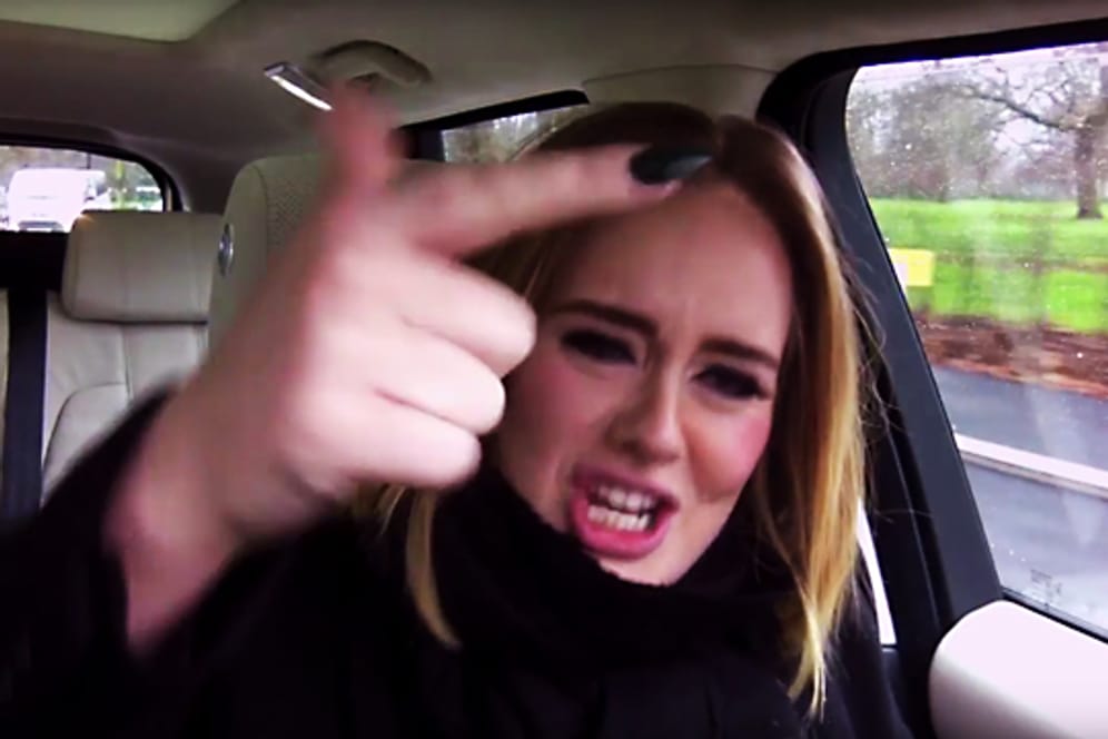 Adele rappt bei "Carpool Karaoke".