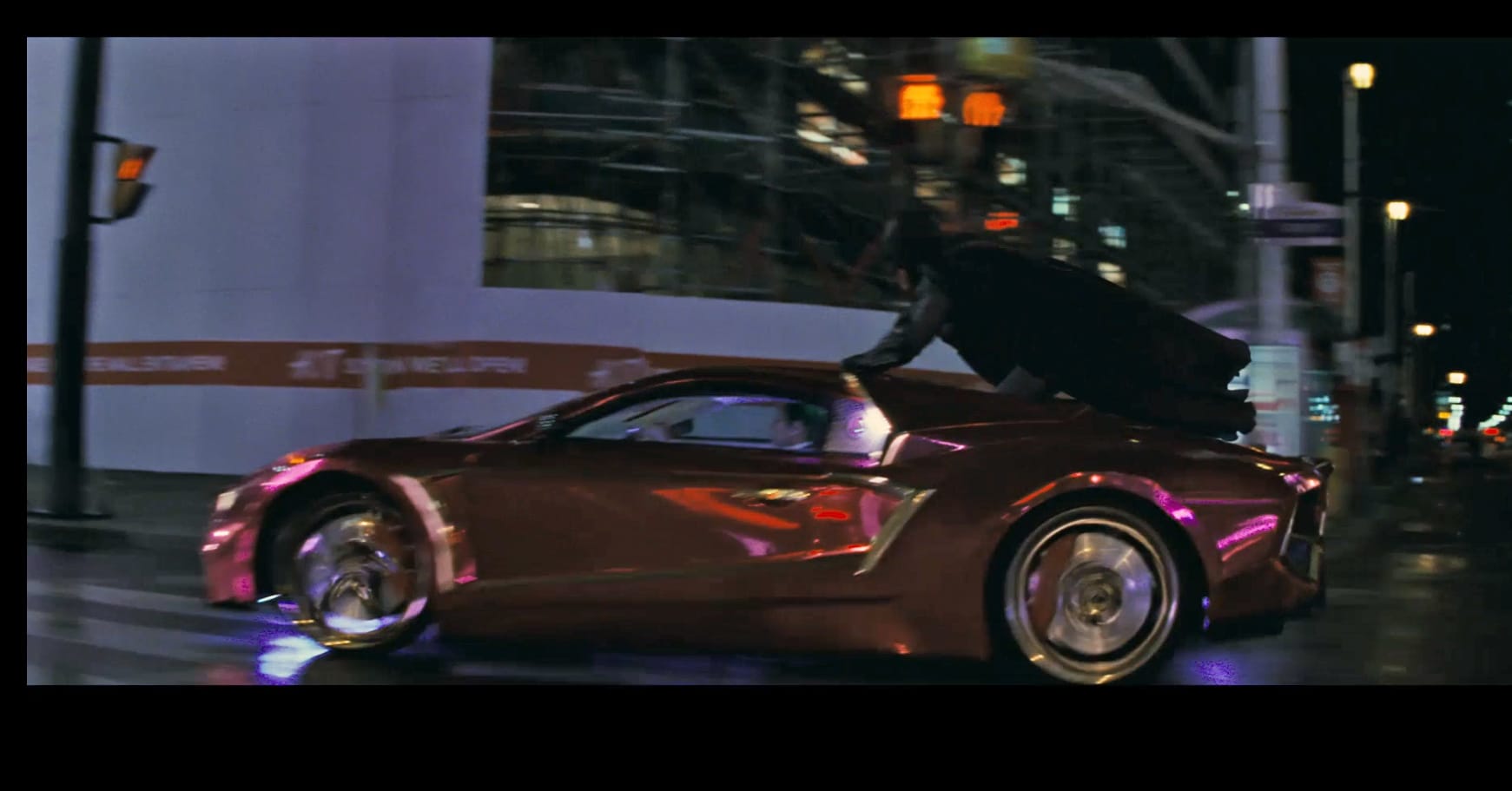 Ein Vaydor G35 ist das Auto des von Jared Leto verkörperten Filmschurken im kommenden Blockbuster "Suicide Squad", in dem neben Leto auch Stars wie Will Smith und Cara Delevingne zu sehen sind. Im Sommer kommt der Film in die Kinos.