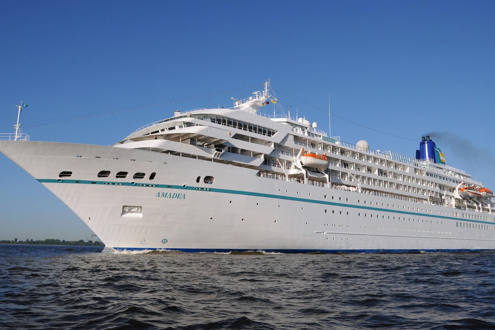 Traumschiff MS "Amadea"