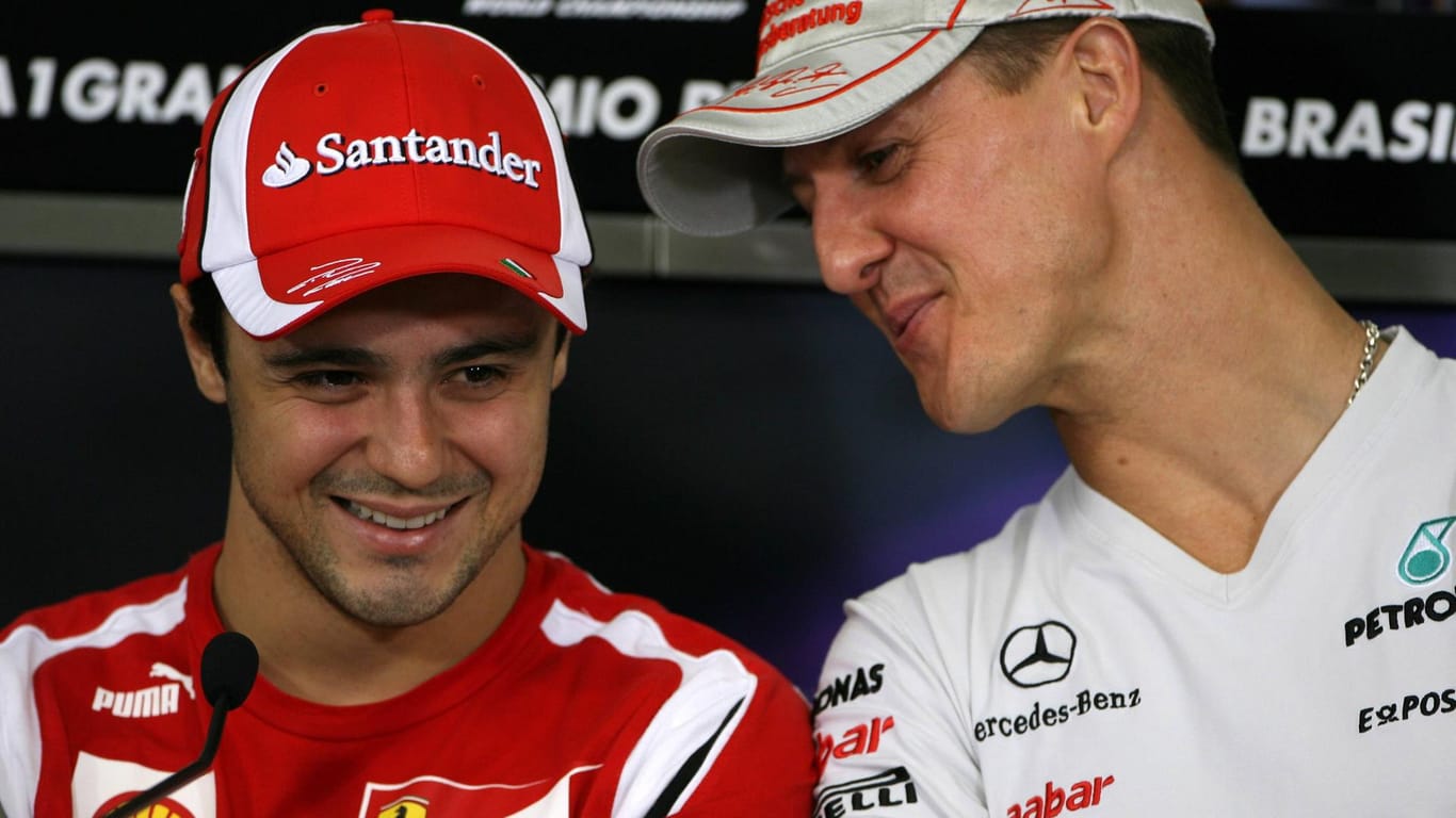 Enge Freunde: Felipe Massa (links) und Michael Schumacher, hier ein Archivbild aus dem Jahr 2011.
