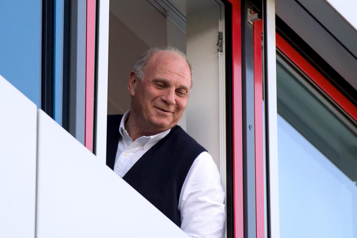 Grund zur Freude für den früheren FCB-Präsidenten: Uli Hoeneß wird vorzeitig entlassen.
