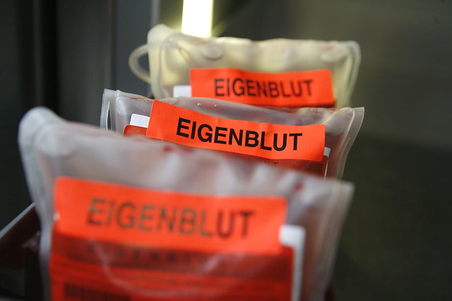 Heute setzt man selbst in der Bundesliga auf die Eigenblut-Therapie.