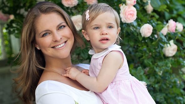 Madeleine von Schweden veröffentlichte niedliche Urlaubsfotos von sich und ihren Kindern. Madeleine von Schweden veröffentlichte niedliche Urlaubsfotos von sich und ihren Kindern.