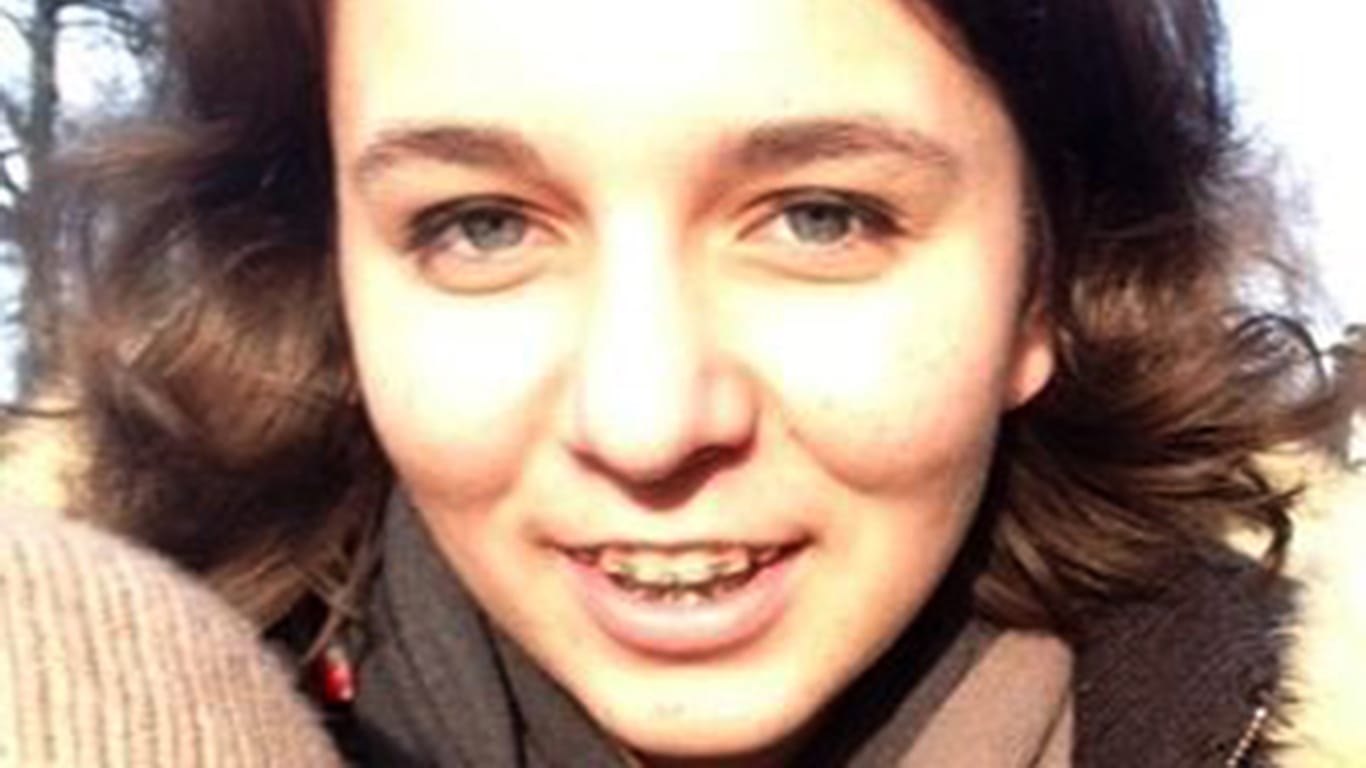Fahndungsfoto: Die 15 Jahre alte Aylin Hamm wird seit Mittwoch vermisst.