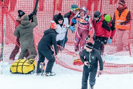 Aksel Lund Svindal hatte sich einen Kreuz- und Meniskusriss im rechten Knie zugezogen.