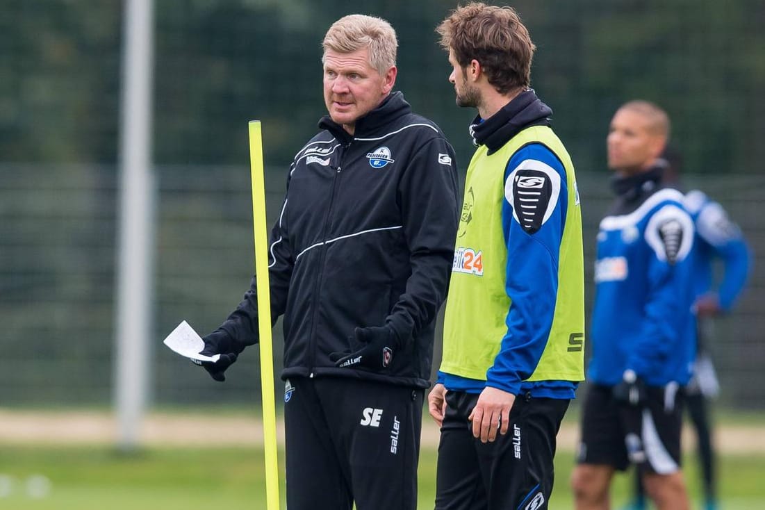 Stefan Effenberg (li.) und Nick Proschwitz im Gespräch, hier ein Archivbild.
