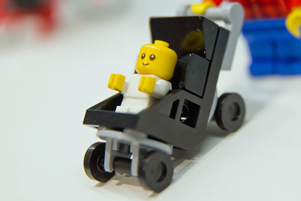 Auf der Spielwarenmesse in Nürnberg feiert das "Lego-Baby" Premiere.