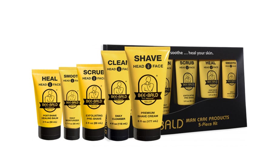 Bee Bald ist eine ebenfalls speziell für Glatzenträger entwickelte Pflegeserie mit Honig- und Pollenextrakten. Das praktische Set mit Shampoo, Creme, Peeling, Rasiercreme und Heilsalbe kostet um 40 Euro.