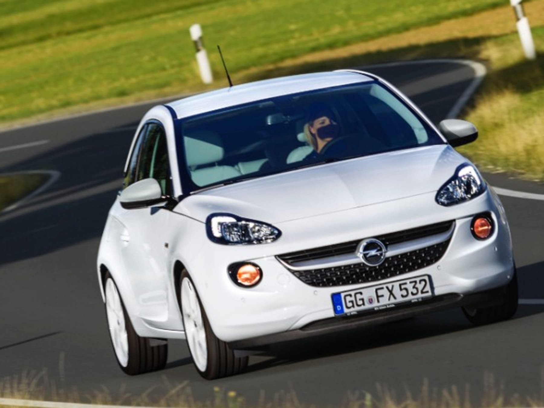 Rückruf von Opel Corsa und Adam: Lenkung kann brechen