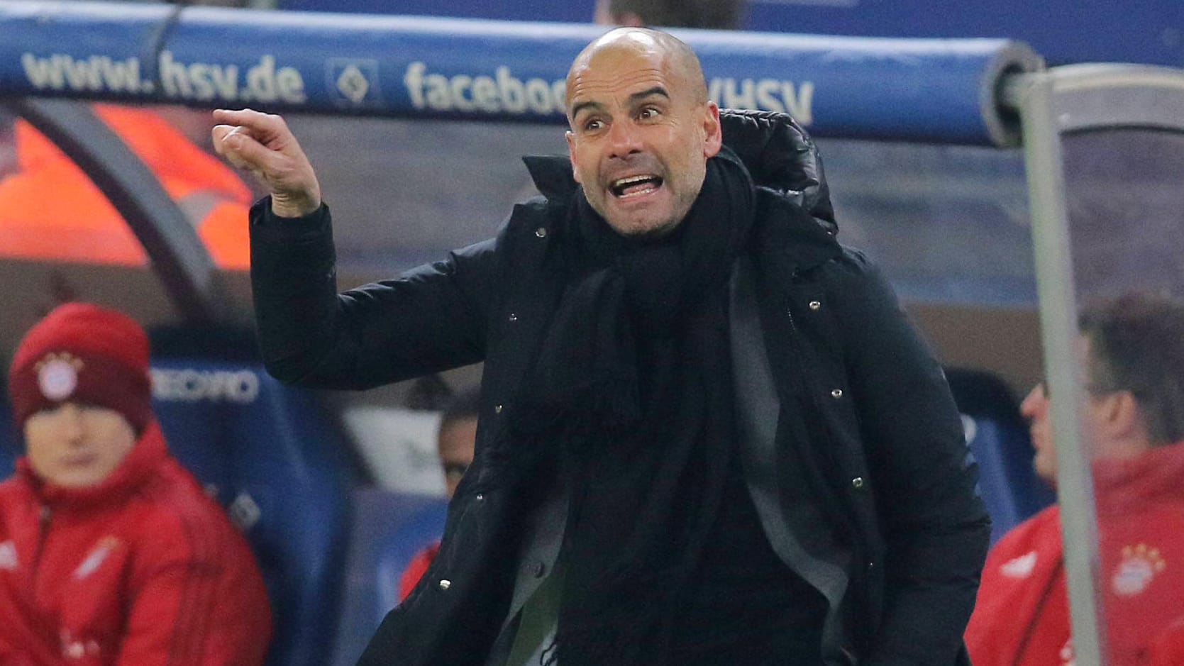 Bayern-Trainer Pep Guardiola gibt die Marschrichtung vor. Bayern-Trainer Pep Guardiola gibt die Marschrichtung vor.