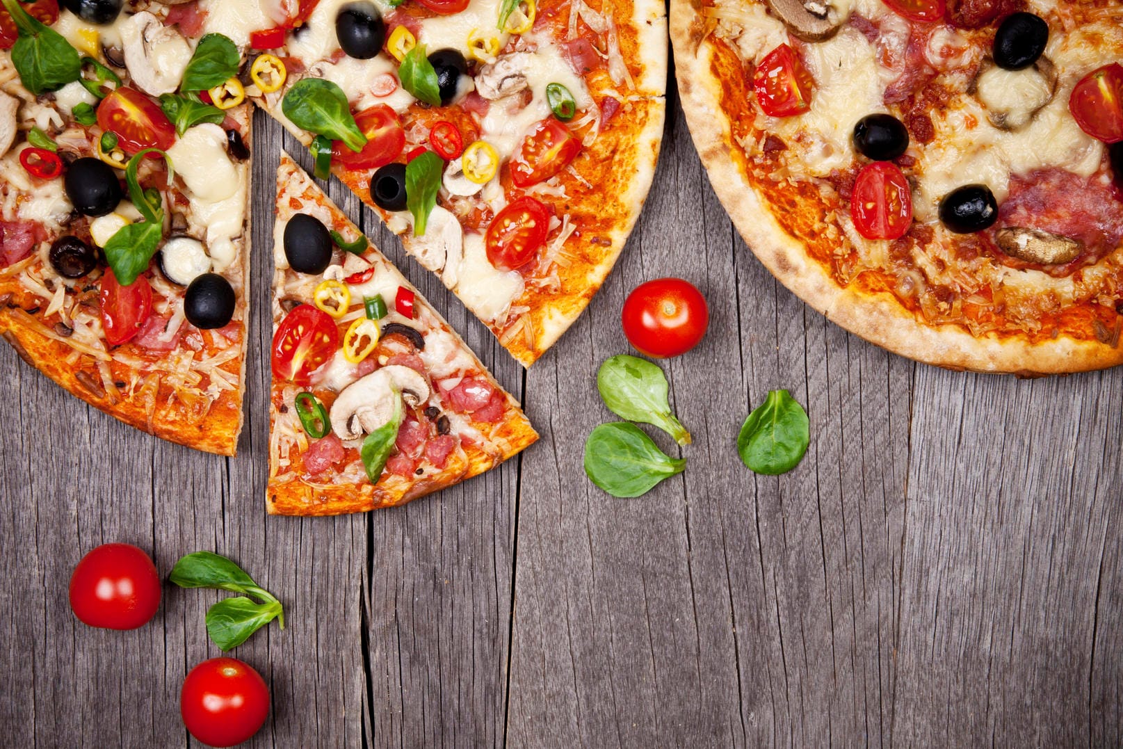 Die Pizza ist nur eines der vielen leckeren Gerichte der italienischen Küche.