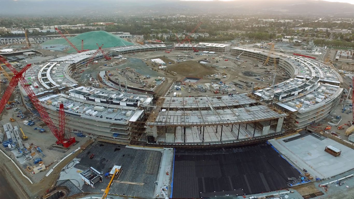 Wenn das Gebäude fertig ist, wird Apple circa 5 Milliarden Dollar verbaut haben.