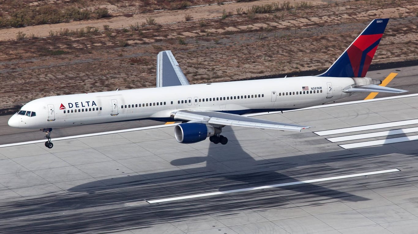 An Bord einer Boeing 757 der Delta Airlines kam es zum Handgemenge.
