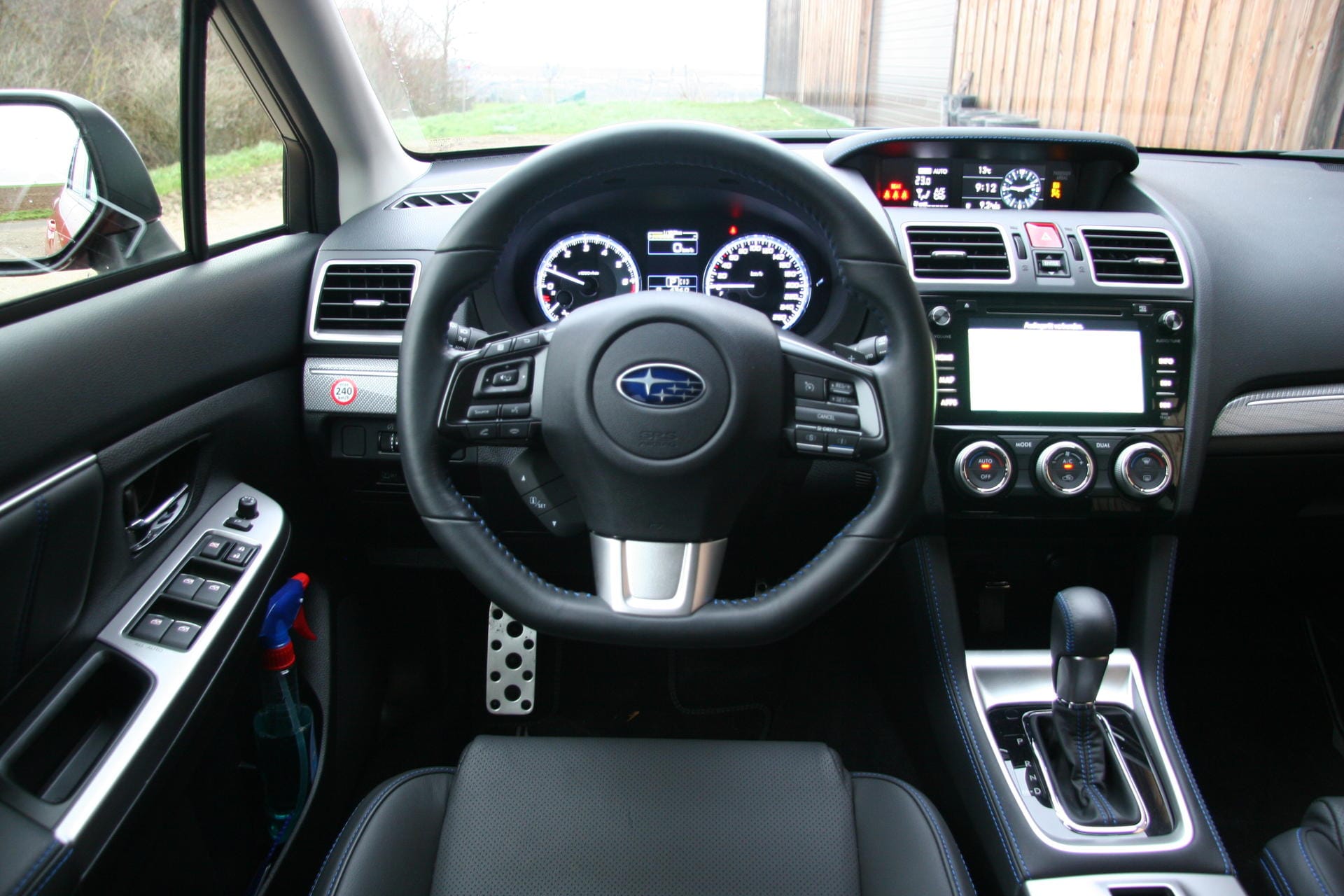 Ansonsten sieht der Innenraum aus, wie er bei Subaru eben aussieht. Mit einem Unterschied: Er ist deutlich schicker geworden.