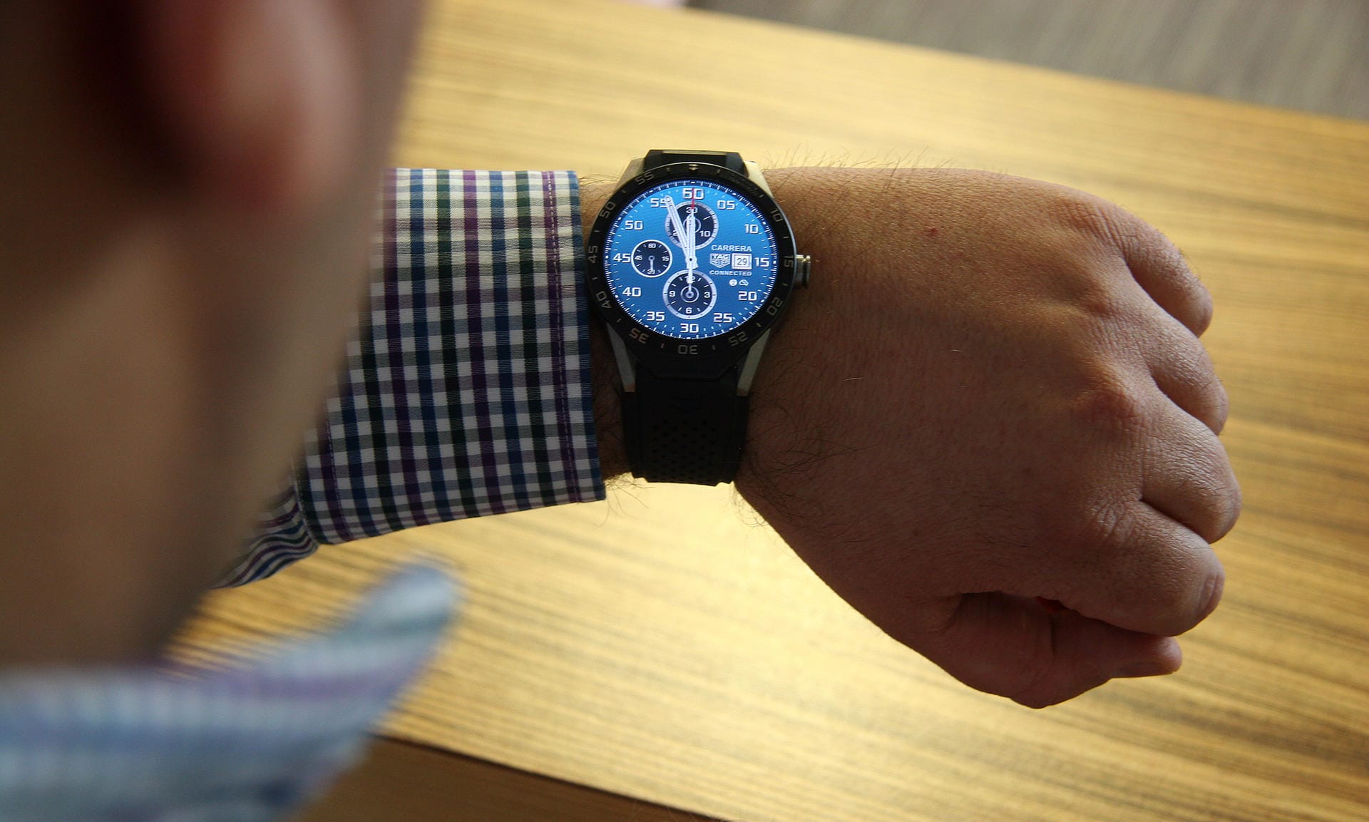 Das ist die neue Tag Heuer Connected. Sie ist einer der ersten Smartwatches eines Herstellers von Schweizer Luxusuhren.