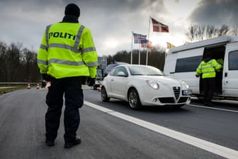 Grenzkontrolle bei Dänemark: Macht die EU dauerhaft dicht, kann das einen dreistelligen Milliardenbetrag kosten.