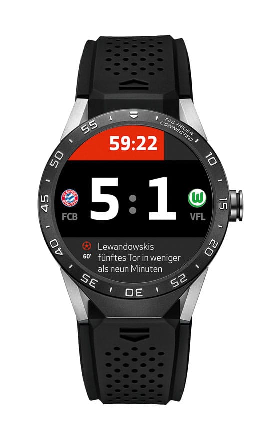Auch vom Hersteller Tag Heuer kommen spannende Anwendungen wie diese Fußball-App. Auf dem Display der Uhr wird der Spielstand eingeblendet.