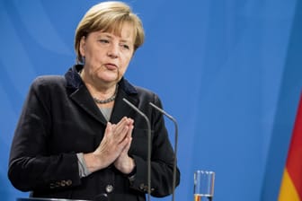 Bundeskanzlerin Angela Merkel befindet sich in dem Umfragen im Sturzflug.