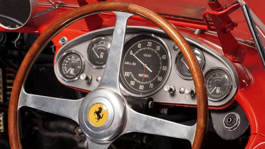 Mit einer Spitzengeschwindigkeit von 300 km/h war der Ferrari einer der schnellsten Boliden seiner Zeit.