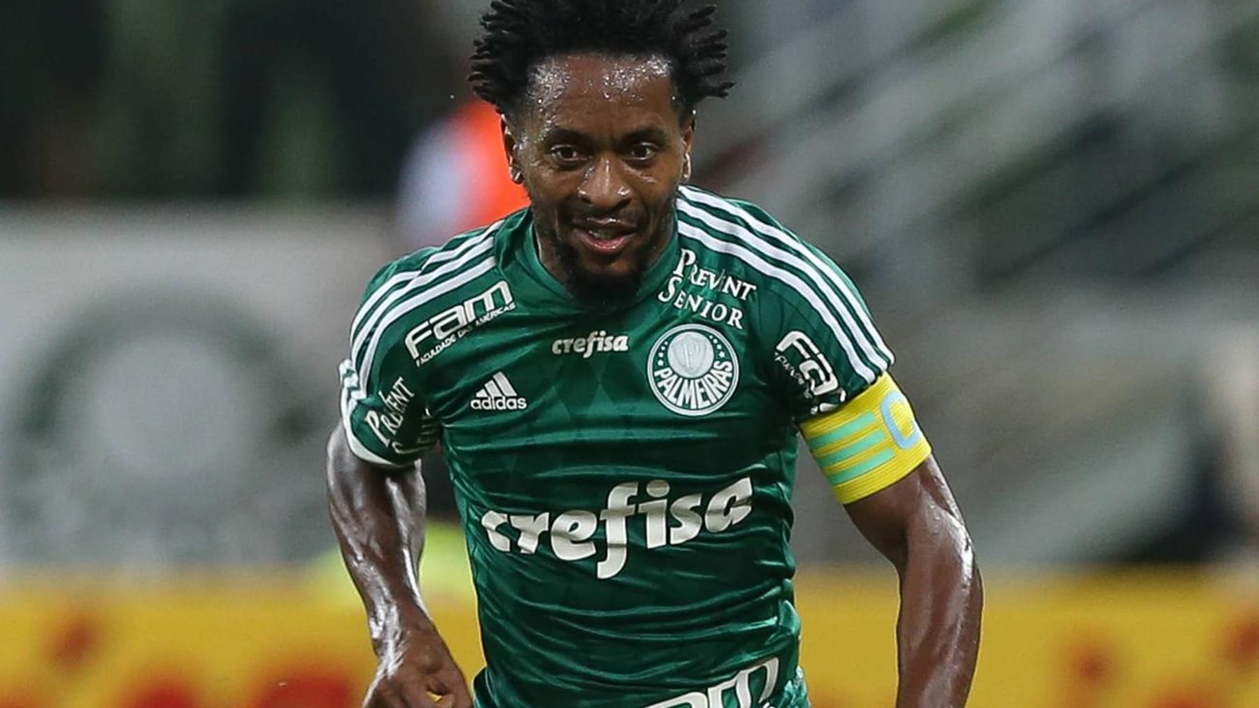 Früherer FCBayernStar Zé Roberto kündigt Karrierende an