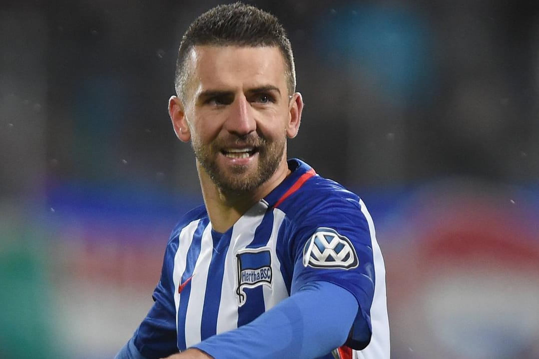 Vedad Ibisevic stürmt auch im kommenden Jahr für Hertha BSC.