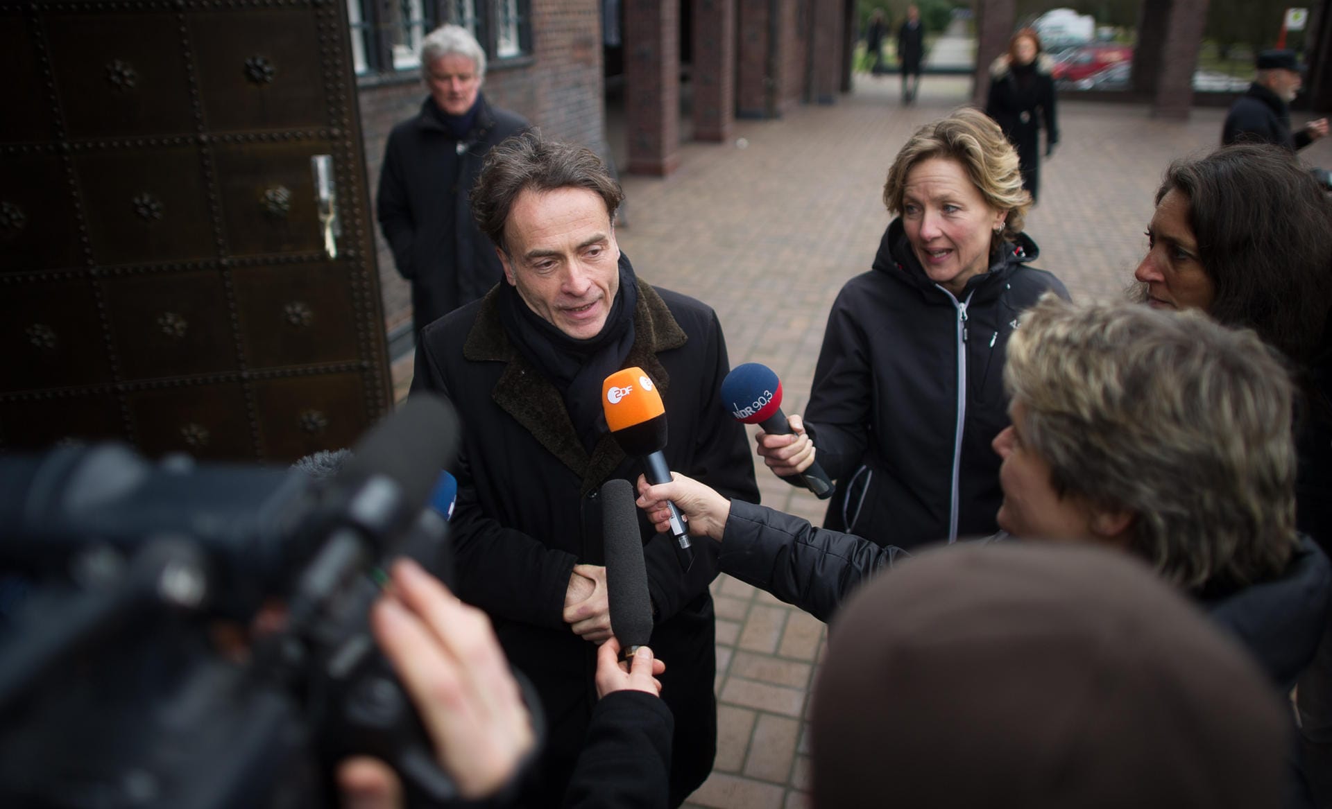 Giovanni di Lorenzo, Chefredakteur der Wochenzeitung "Die Zeit", findet am Rande der Zeremonie Zeit für ein kurzes Statement.